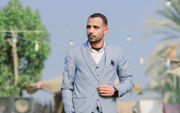 حسين فهمي عبدالعاطي مختار: رحلة نجاح في عالم العمل