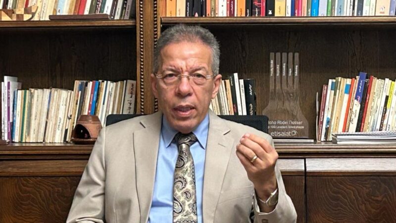 “نقيب الأطباء يحذر: فسخ عقود الإيجار القديم للعيادات.. أزمة تهدد مستقبل الرعاية الصحية في مصر”