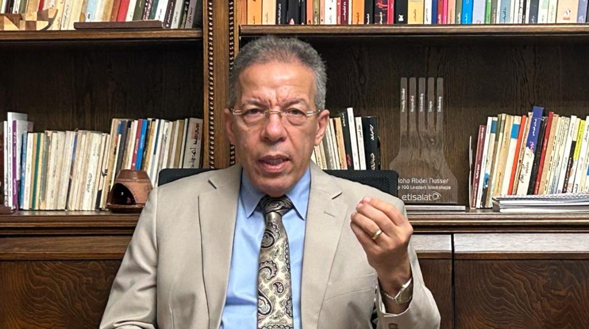 “نقيب الأطباء يحذر: فسخ عقود الإيجار القديم للعيادات.. أزمة تهدد مستقبل الرعاية الصحية في مصر”