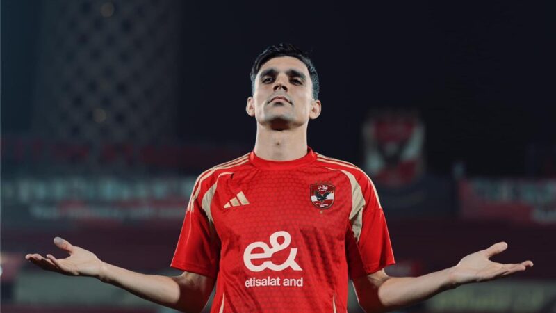 “أشرف بن شرقي: ‘كان أهم شيء أن يسجل إمام عاشور.. ولاعب الأهلي يستحق تمثالًا