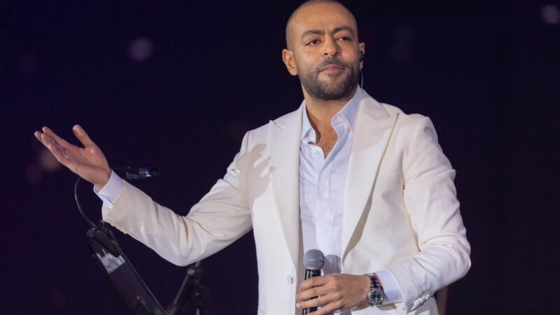 “تامر عاشور يخضع لجراحة الرباط الصليبي.. هل يعود بقوة إلى الساحة الفنية؟”