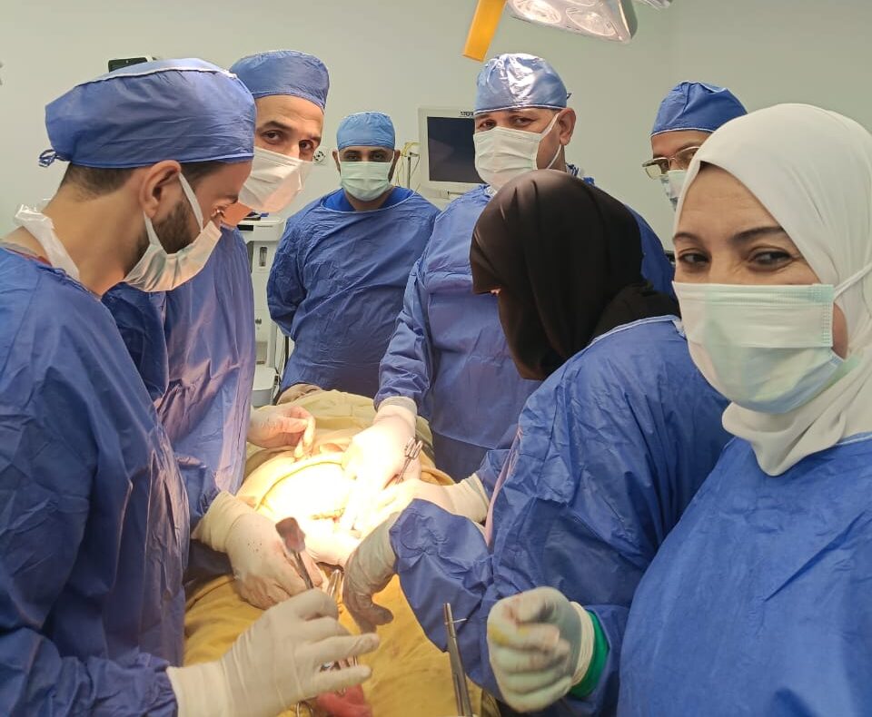 الدكتور ياسر جمعه وانجاز طبي جديد